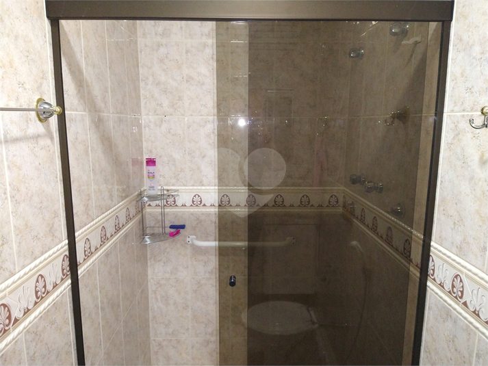 Foto REO186436