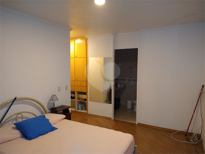 Foto REO186436