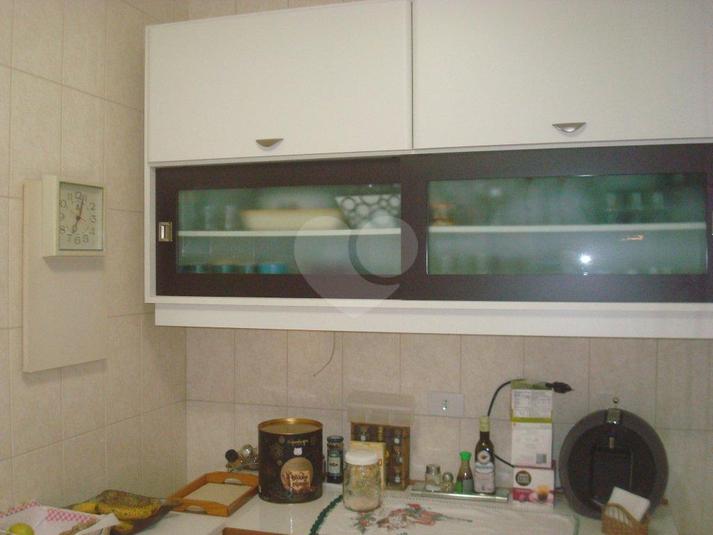 Foto REO186436