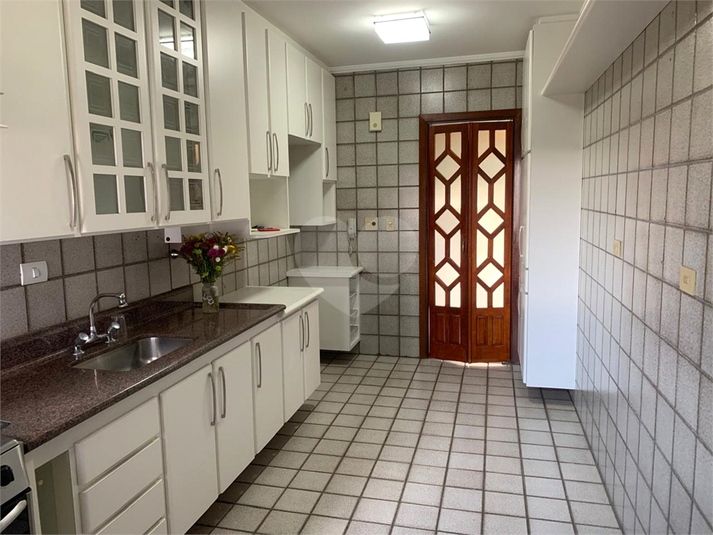 Foto REO186438
