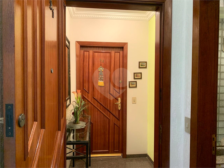 Foto REO186438
