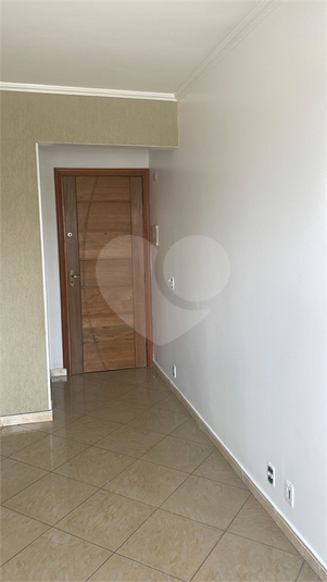 Venda Apartamento São Paulo Carandiru REO186756 10