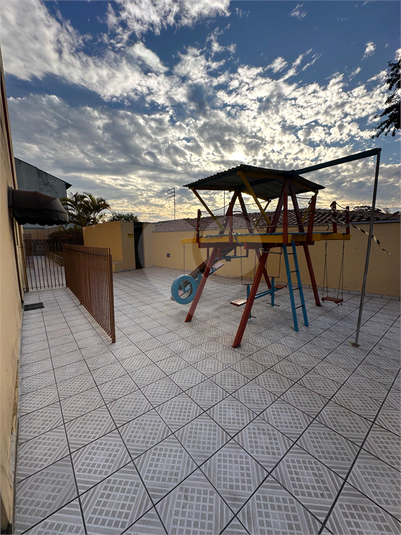 Foto REO186984