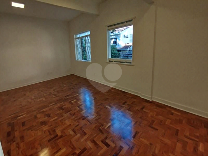 Foto REO18766