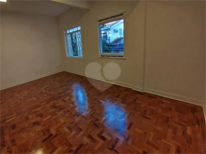 Foto REO18766