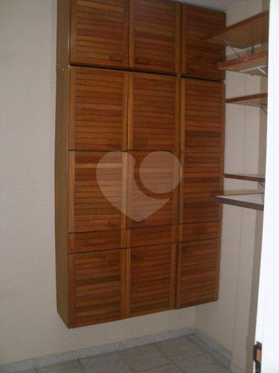 Foto REO187940