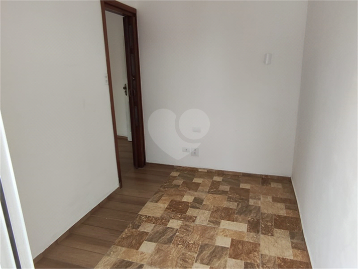 Foto REO188901