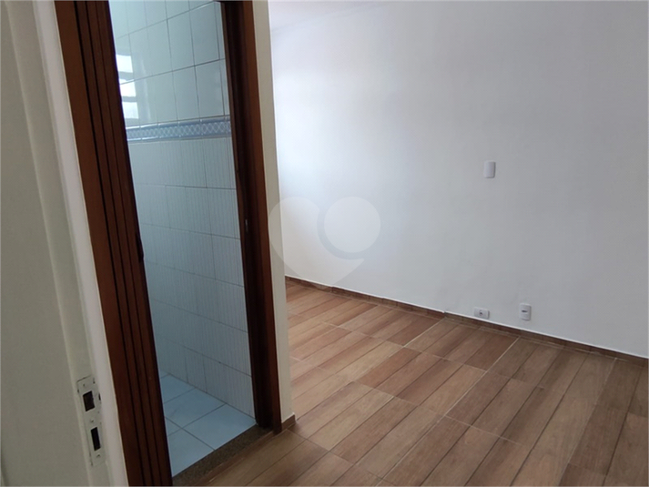 Foto REO188901
