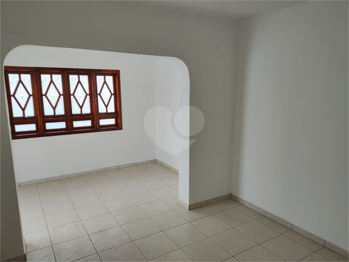 Foto REO188901