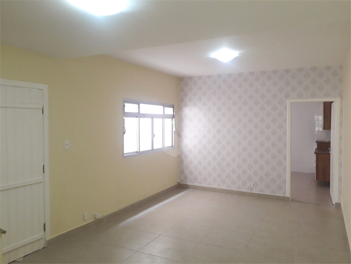 Foto REO189003