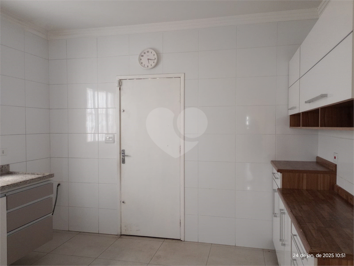 Foto REO189003