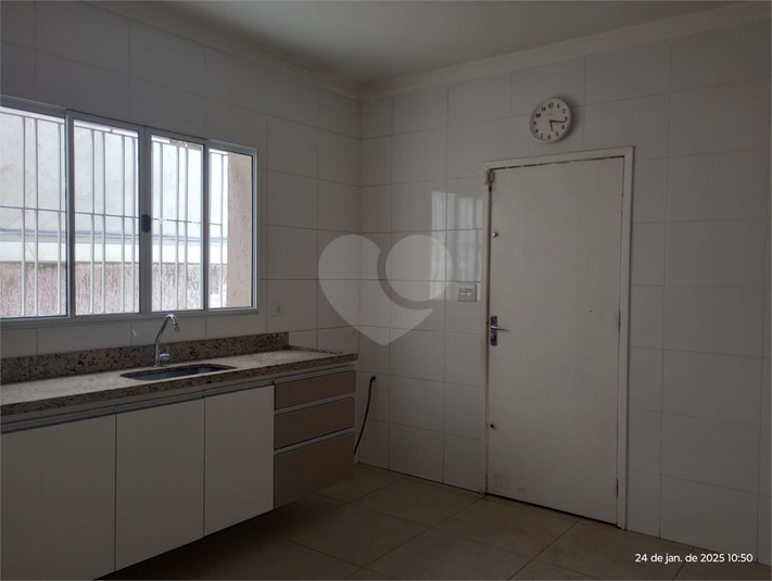 Foto REO189003
