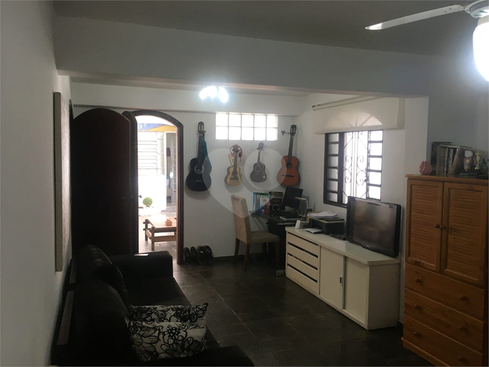 Foto REO189186