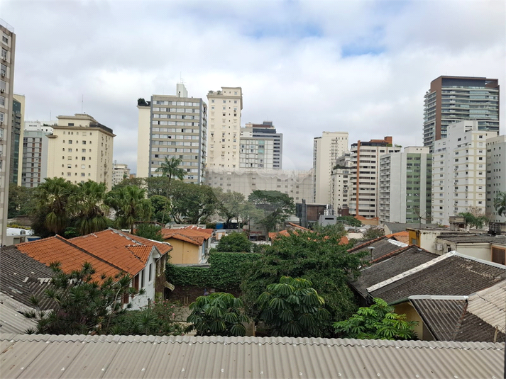 Foto REO189747
