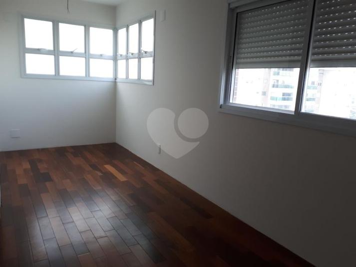 Foto REO190049