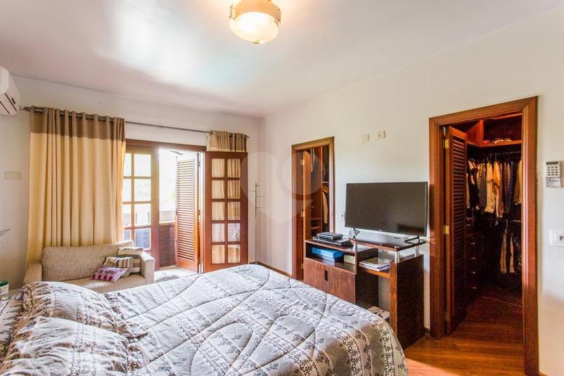 Foto REO190668