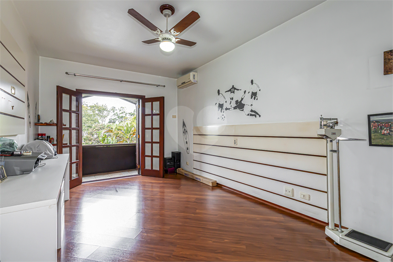 Foto REO190668