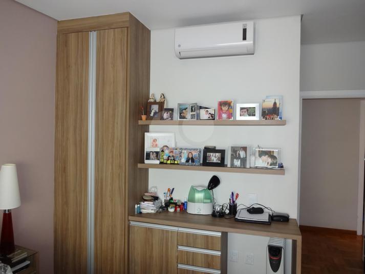 Foto REO191052