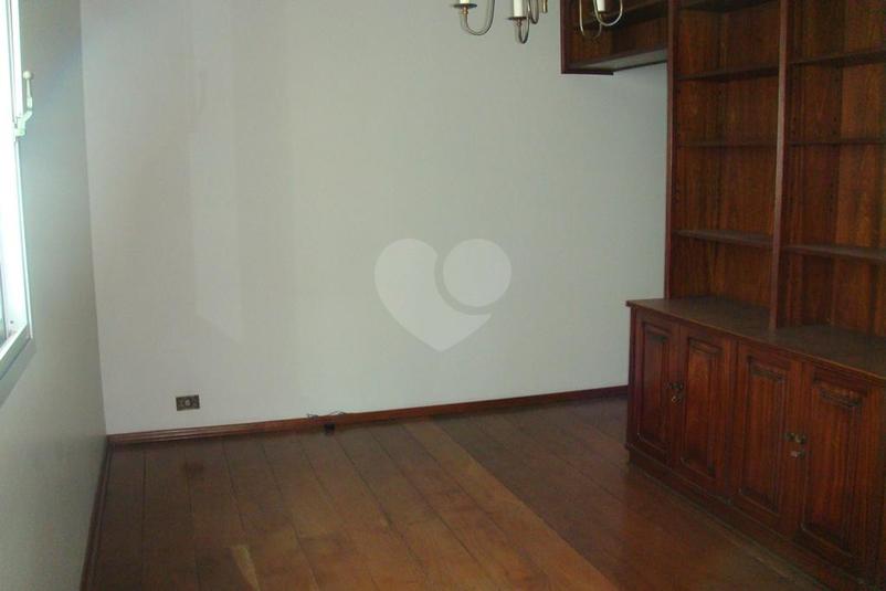Foto REO191085