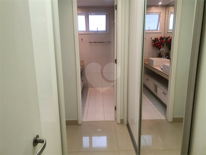 Aluguel Apartamento São Paulo Vila Gertrudes REO191348 32