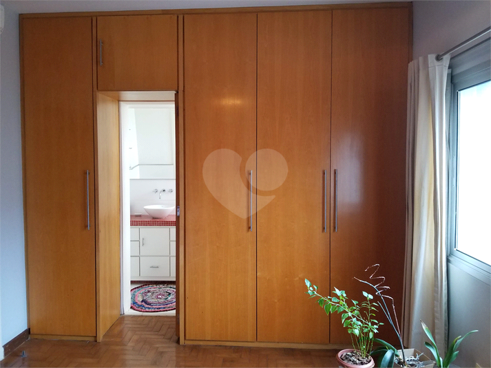 Foto REO191525