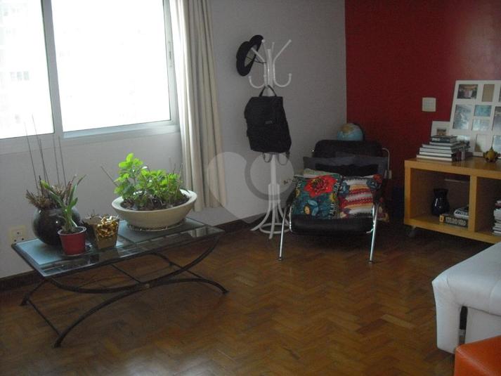 Foto REO191525