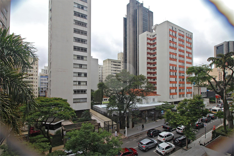 Foto REO192305