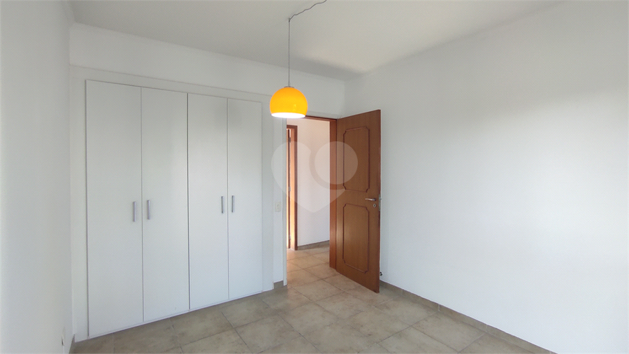 Foto REO193232