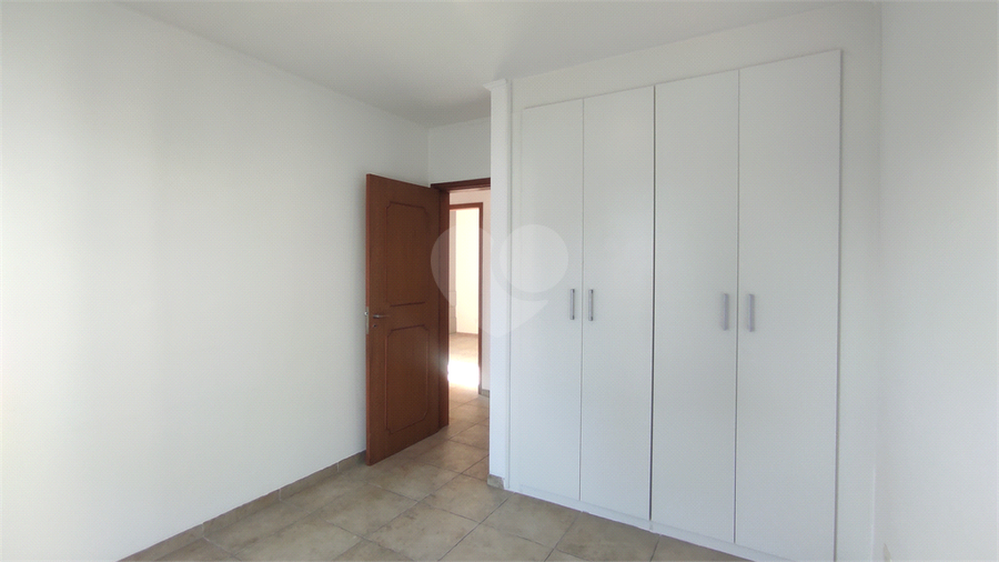 Foto REO193232