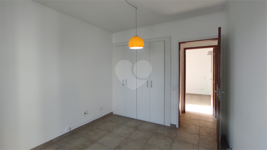 Foto REO193232