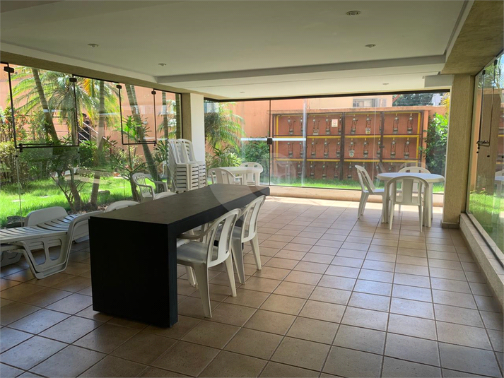 Foto REO193273