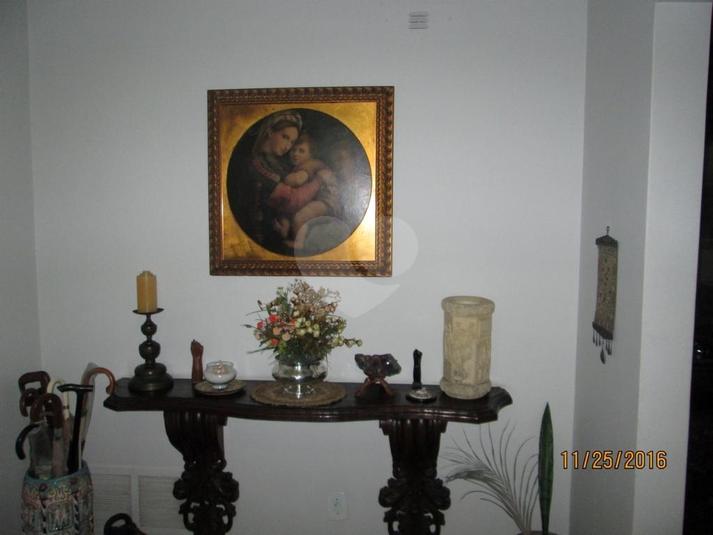 Foto REO193497