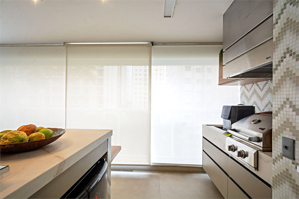 Venda Apartamento São Paulo Moema REO194050 12