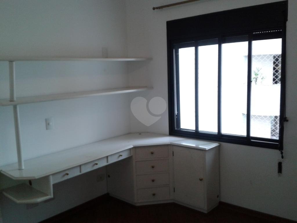 Venda Apartamento São Paulo Moema REO194060 14