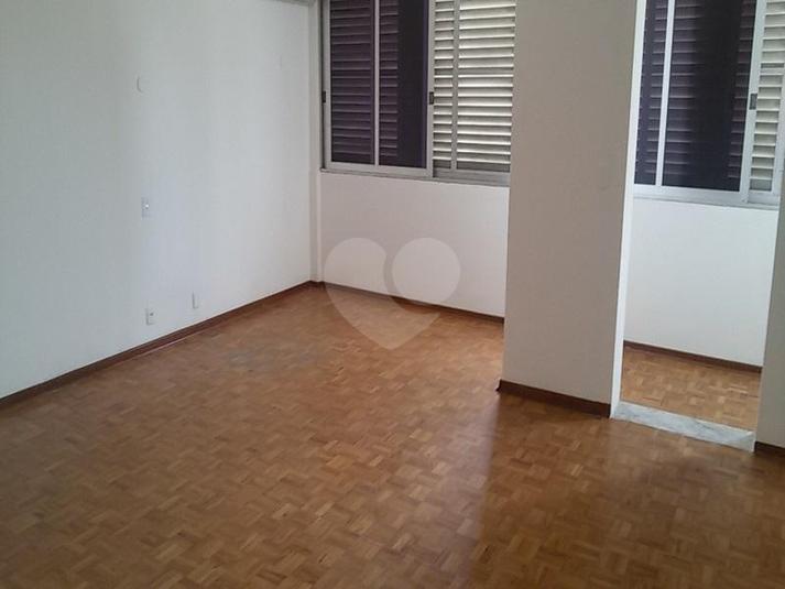 Foto REO194130
