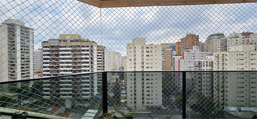 Foto REO194916