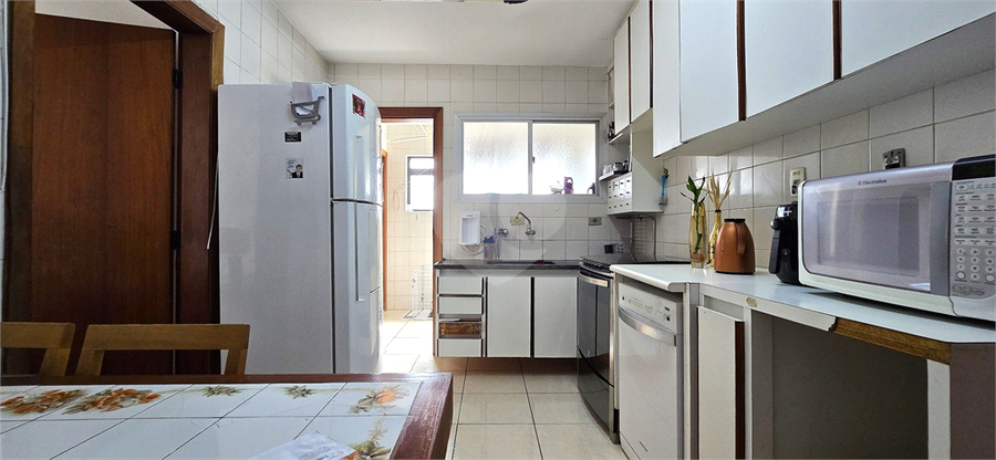 Foto REO194916