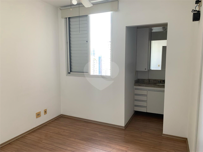 Foto REO195265