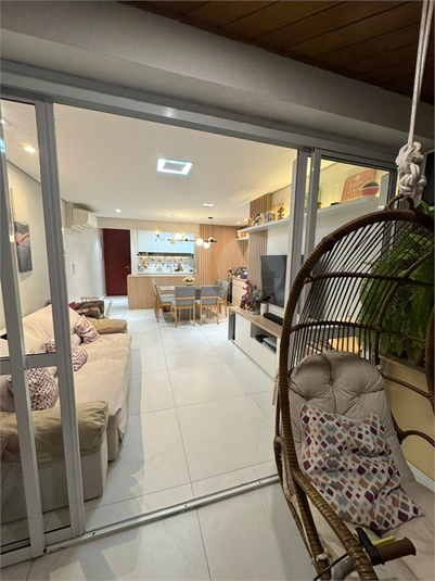 Foto REO196078