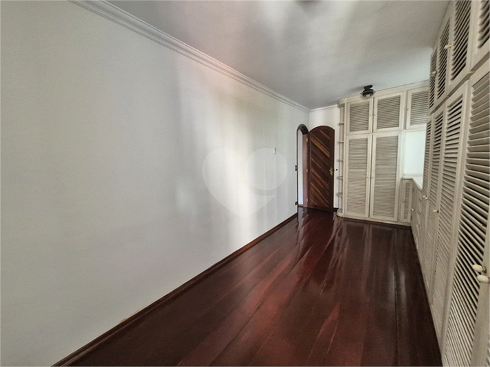 Foto REO196100