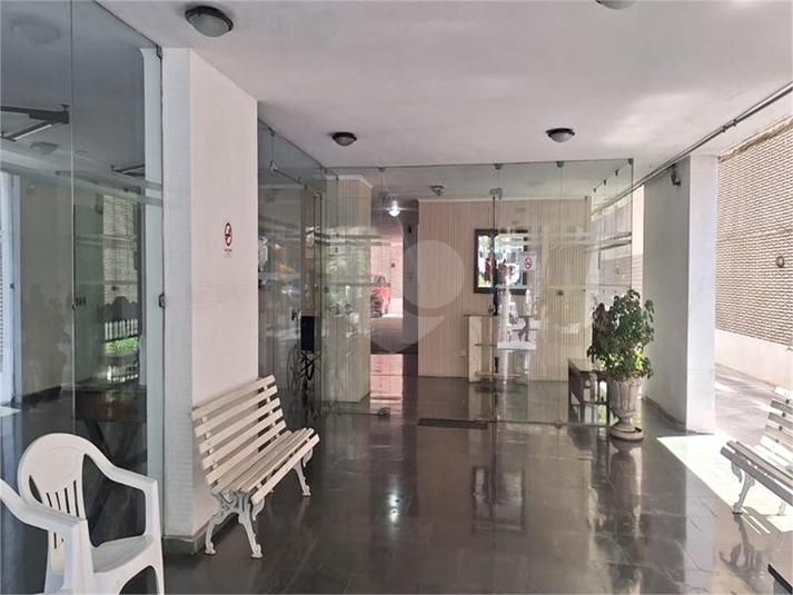 Foto REO196276