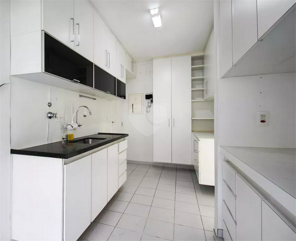 Venda Apartamento São Paulo Moema REO196620 48