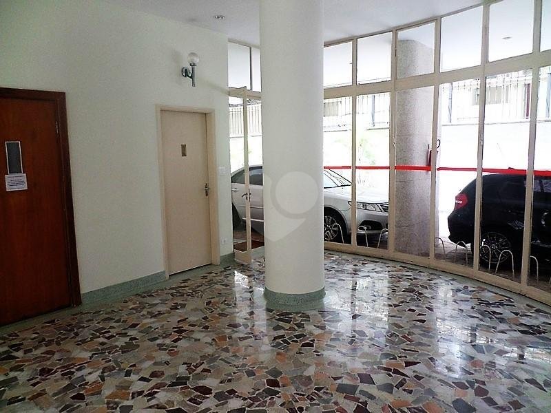 Venda Apartamento São Paulo Santa Cecília REO196808 11