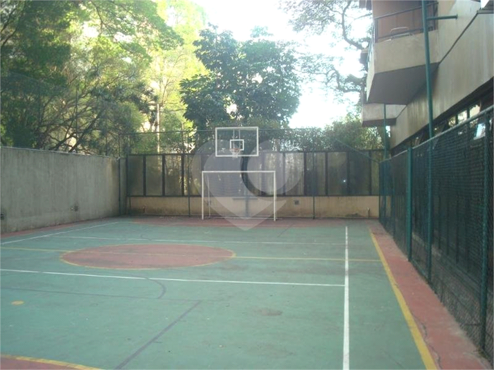 Foto REO198215