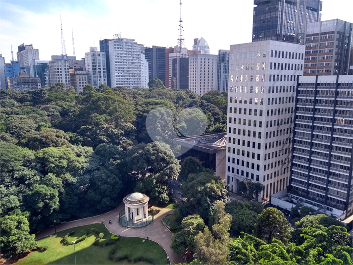 Foto REO198215