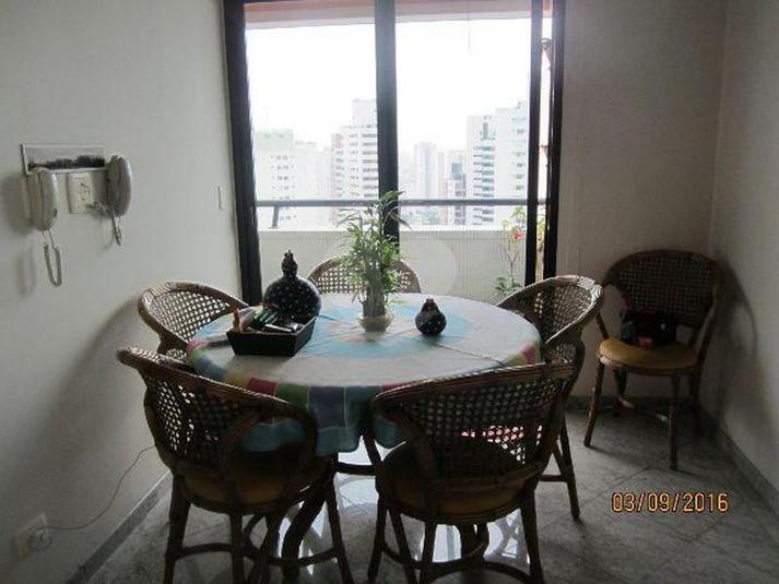 Venda Apartamento São Paulo Aclimação REO201010 3