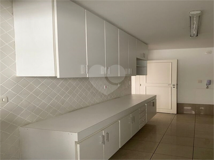 Venda Apartamento São Paulo Cerqueira César REO201428 52