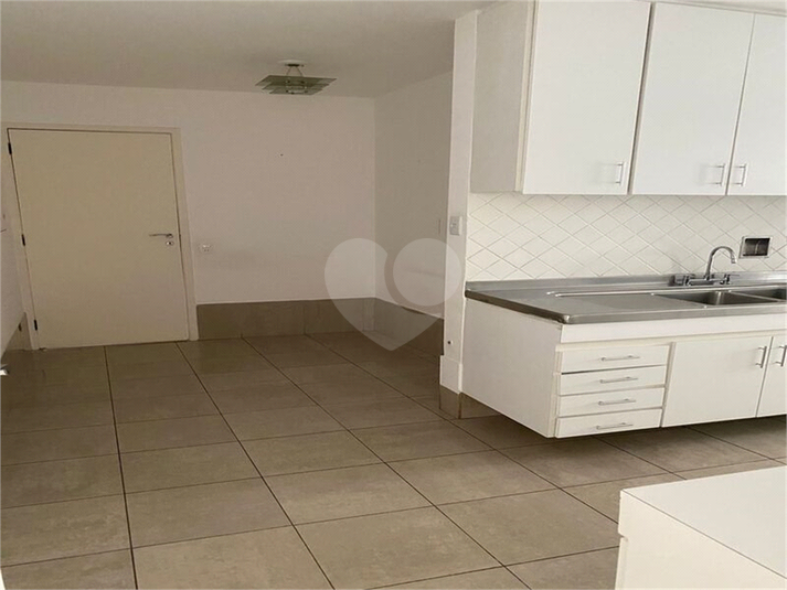 Venda Apartamento São Paulo Cerqueira César REO201428 49