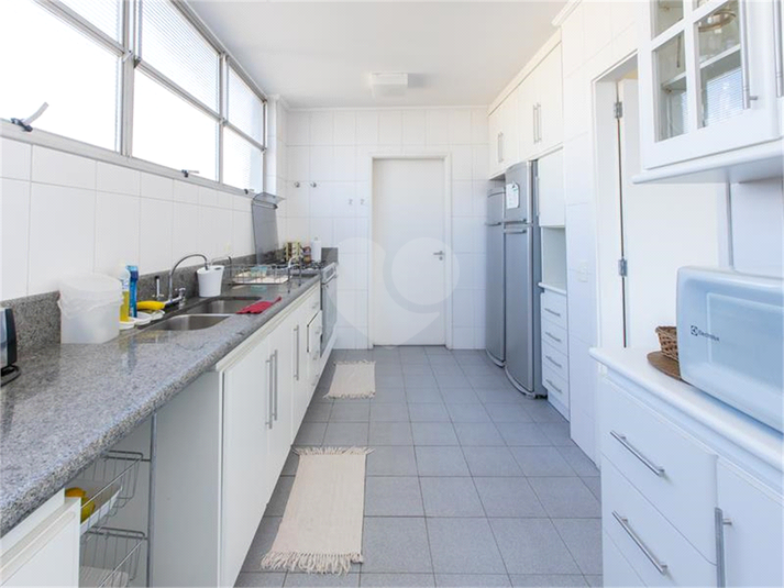 Venda Apartamento São Paulo Santa Cecília REO202583 50