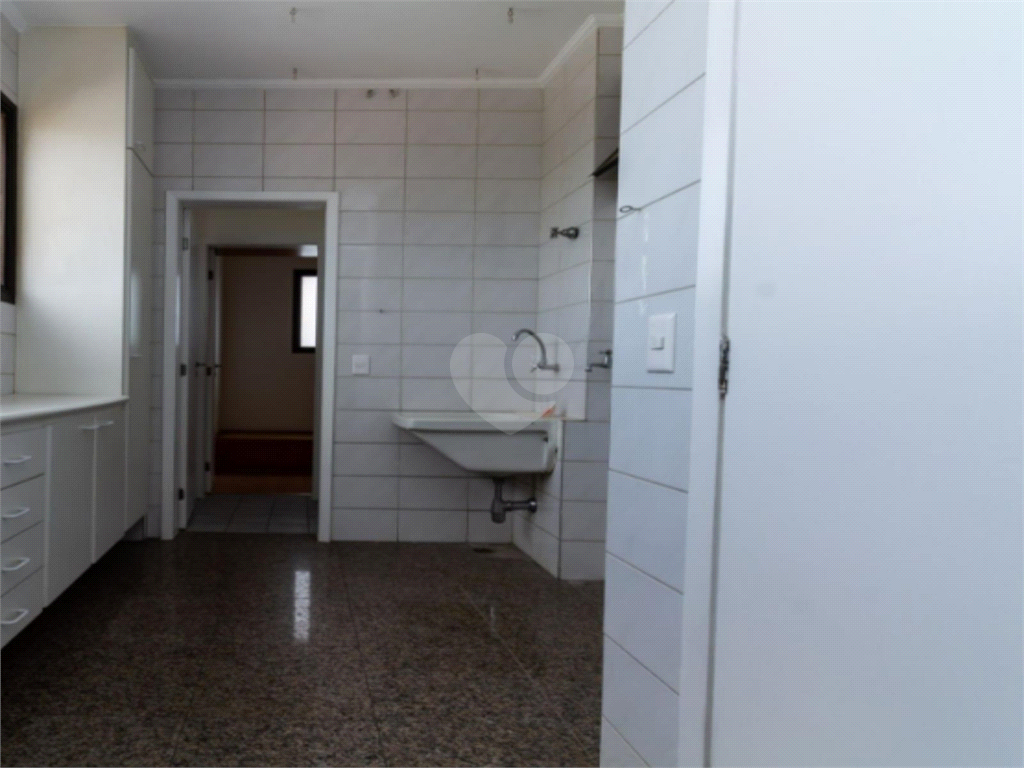 Venda Apartamento São Paulo Moema REO203757 17